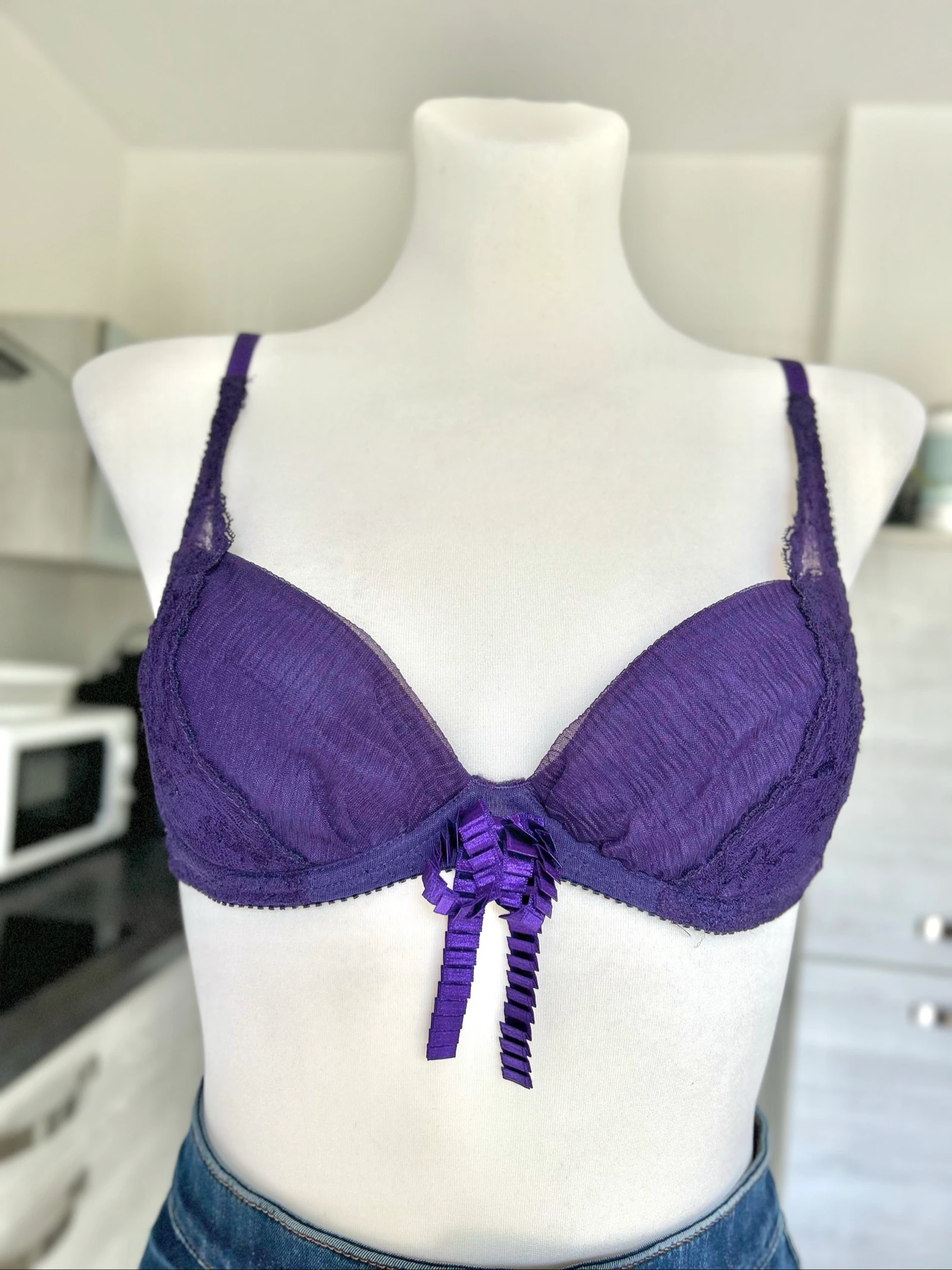 Soutien gorge en dentelle violet Aubade